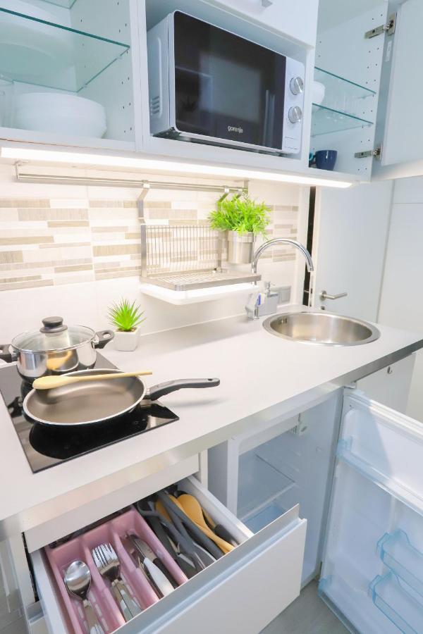 Silver Lodge Ezuestpart Apartman Siófok Eksteriør billede